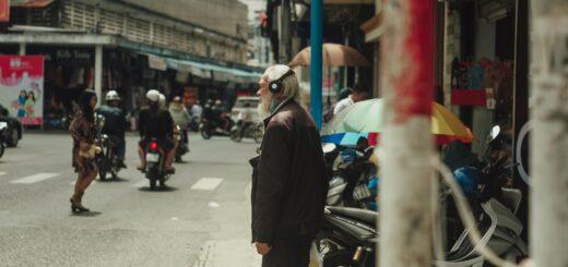 Noise Cancelling Earphones